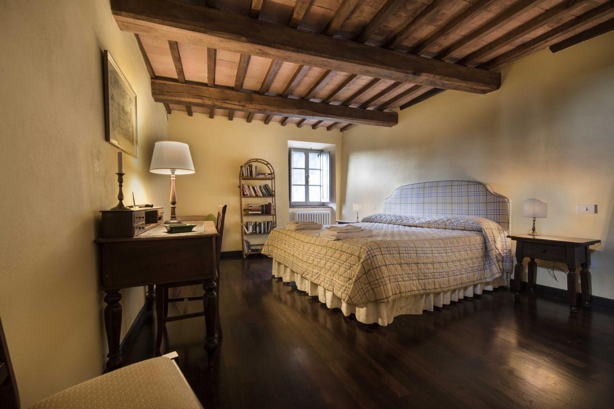 Borgo Di Camporsevoli Villa Bagian luar foto