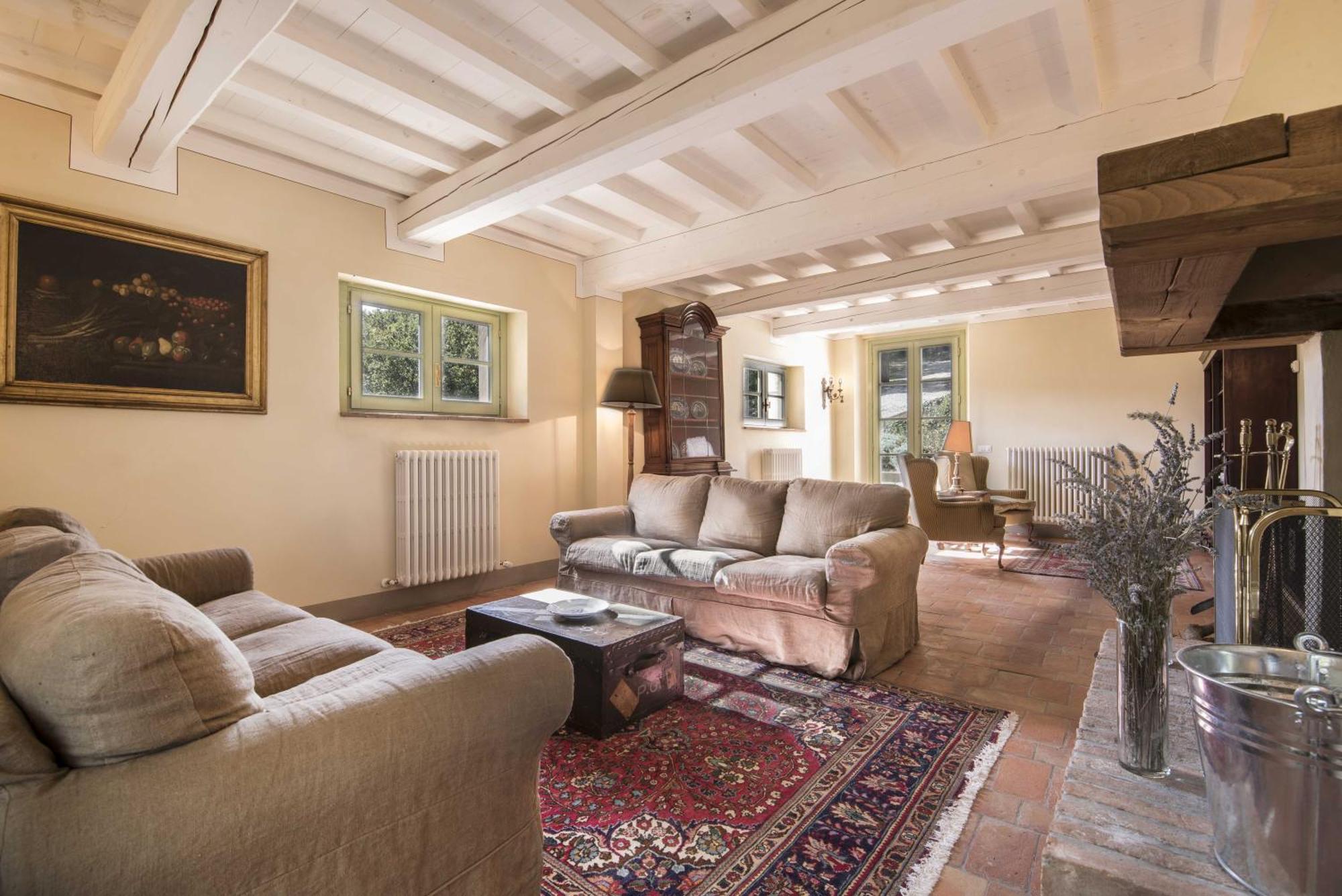 Borgo Di Camporsevoli Villa Bagian luar foto