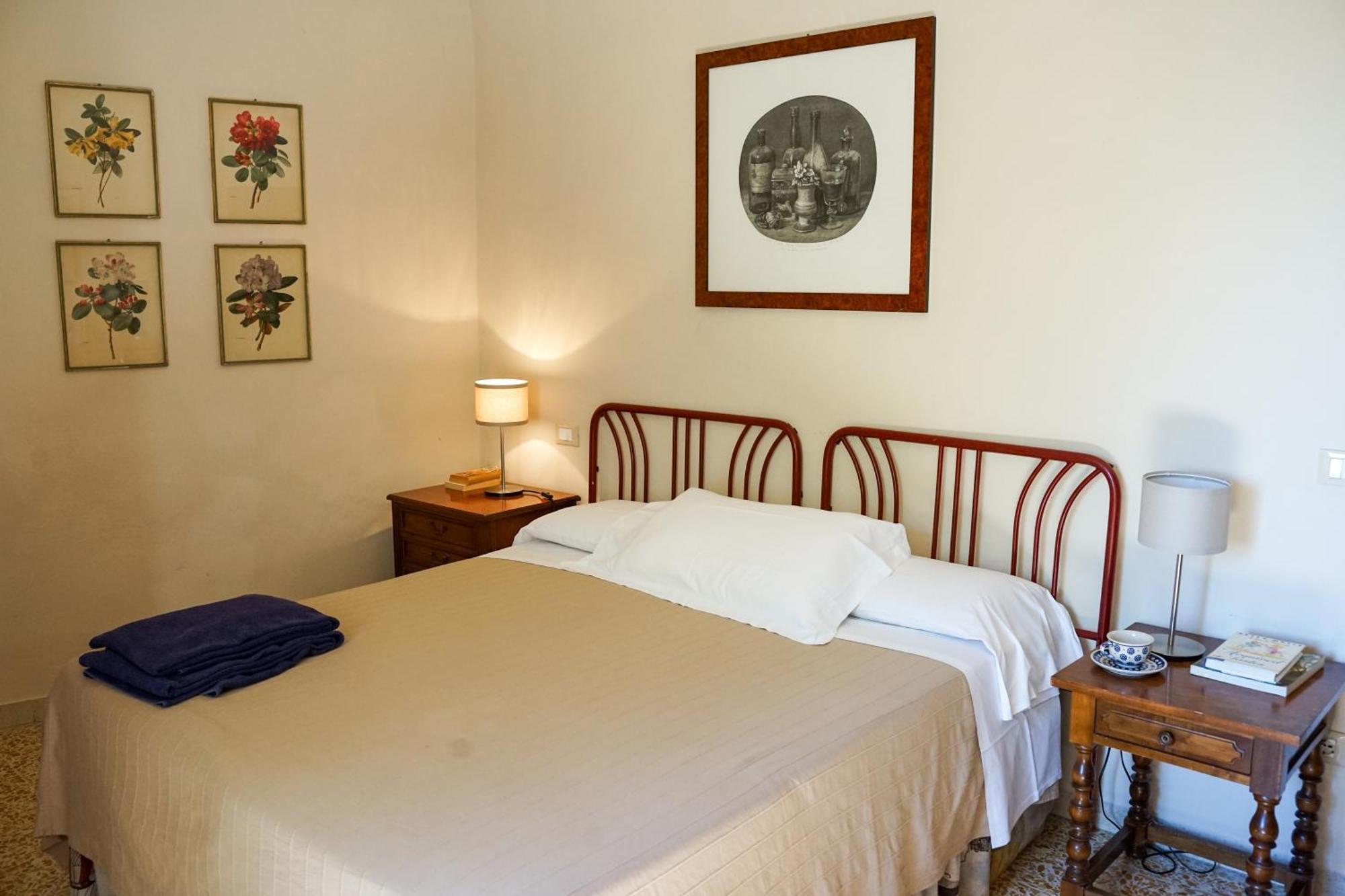 Borgo Di Camporsevoli Villa Bagian luar foto